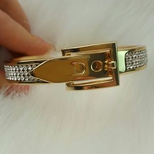 Jewelry belt bracelet